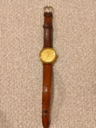 Reloj Junghans Dorado y Marrón