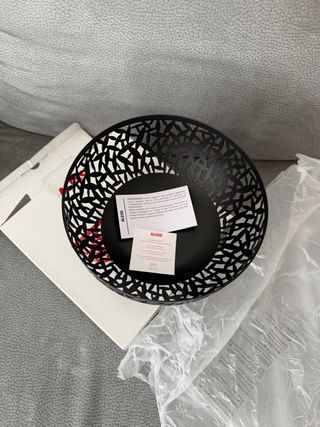 Fruttiera Alessi Nera
