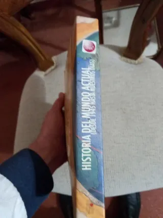 Libro historia del mundo actual
