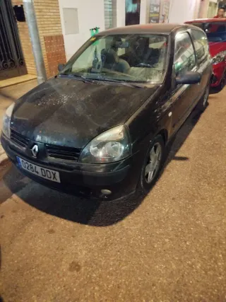 Renault Clio 2004