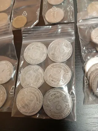 Lote +100 Monedas Francesas Varias