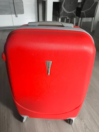 Maleta Rígida Alexander Roja T- Mediana