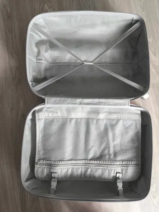 Maleta Rígida Alexander Roja T- Mediana