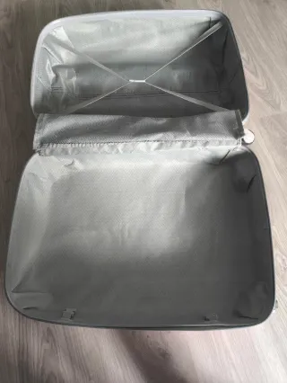 Maleta Rígida Alexander Roja T- Mediana