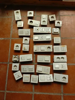 Kit Interruptores y Enchufes, todos funcionan