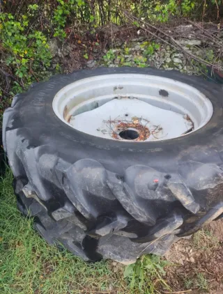 Llantas de tractor Goodyear