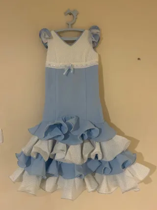 Traje de flamenca azul y blanco talla 2-3 años
