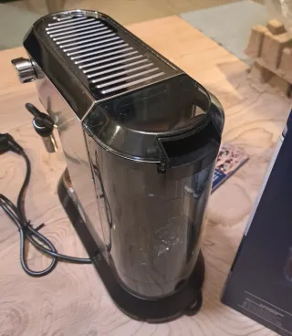 DeLonghi Dedica Cafetera Acero Inox