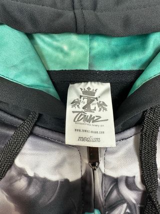 Sudadera League of Legends Negra y Turquesa