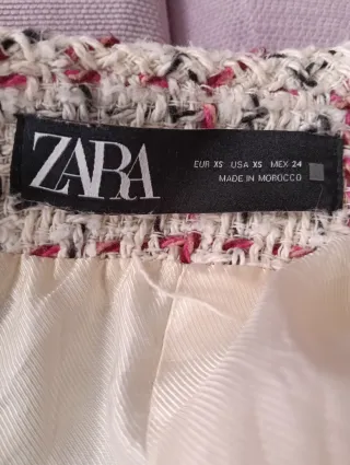 Abrigo Zara Tweed Rojo y Blanco