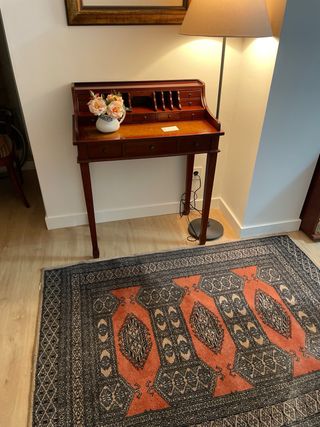 Alfombra Oriental Negra y Naranja