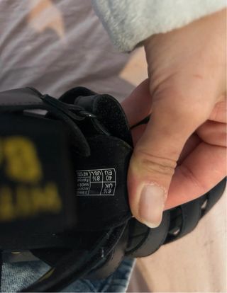 Sandalias Dr. Martens Ricki Fisherman 40 nuevas