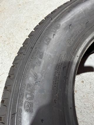 Michelin Latitude Cross 215-75R15