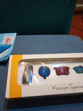 Set 5 portachiavi Tupperware nuovi