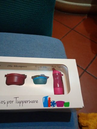 Set 5 portachiavi Tupperware nuovi