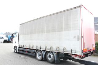 MAN TGX 26.500 XXL- - CAMIONES LONAS TAUTLINER