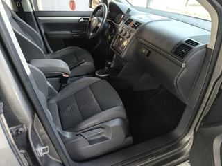 Volkswagen Touran 2.0tdi DSG 7 plazas