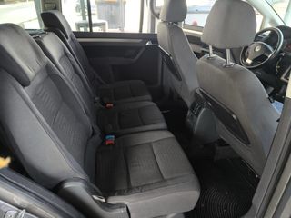 Volkswagen Touran 2.0tdi DSG 7 plazas
