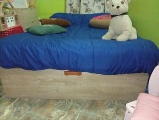 Cama de canapé de matrimonio