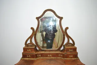 Antiguo tocador Luis XV con bronces