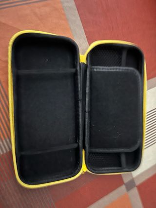 Nintendo Switch Lite + Mario Kart 8 + Funda