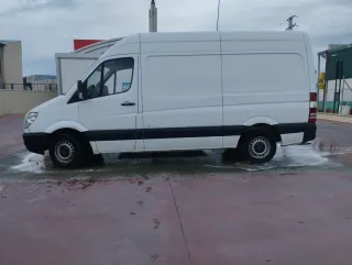 Mercedes-Benz Sprinter 2011