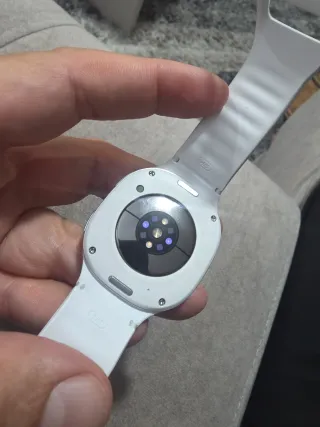 Samsung Galaxy Watch 8 Plateado