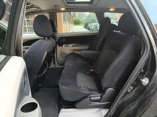 Mitsubishi Grandis 2009