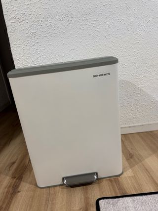 Papelera Songmics Gris y Blanca