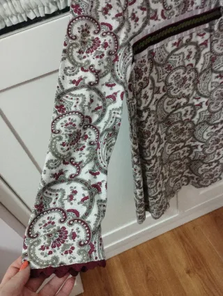 Conjunto vestido niña y rebeca burdeos talla 10