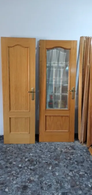 Puertas de madera de pino