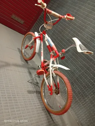 Bicicleta BMX Derbi Panther Roja y Blanca