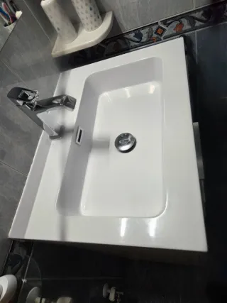 Mueble de baño + Espejo