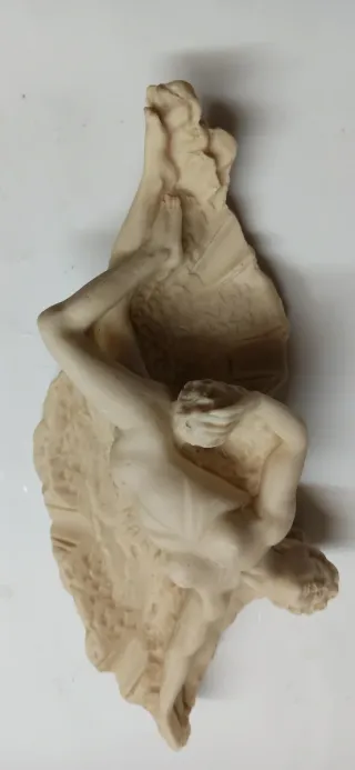 Posacenere statuetta vintage in resina