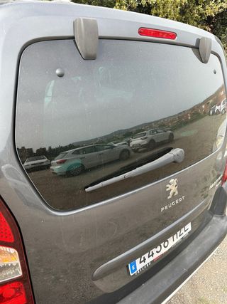 Peugeot e-Partner teppe 2014 1,6Hdi