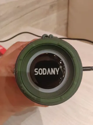 Altavoz SODENY 16W – Estéreo, Luces y Powerbank
