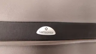Maleta portátil Samsonite gris