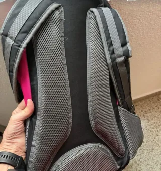 Mochila Crivit. SIN ESTRENAR CON ETIQUETA.