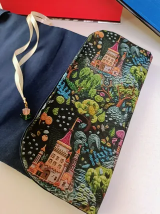 Funda Literaria Ajustable- Bosque Encantado