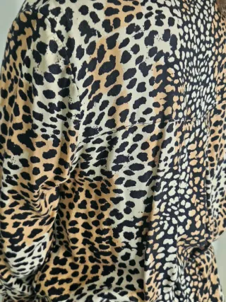 Vestido camisero estampado animal print Talla S