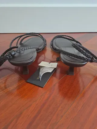 Sandalias piel Massimo Dutti T.38