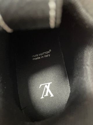 Zapatos Louis Vuitton Skate Negros Nuevos