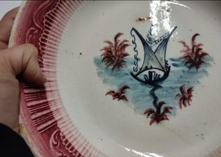 Plato antiguo cerámica pintado a mano