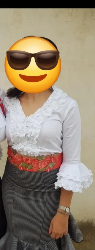 Conjunto Rociera Falda y Blusa