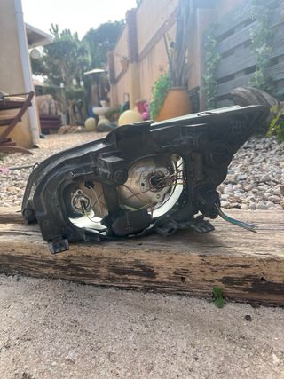 Faro Derecho Ford Focus Mk2