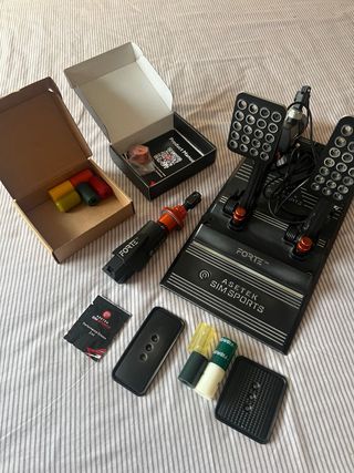 Pedales Asetek Invicta Sim Sports + extras