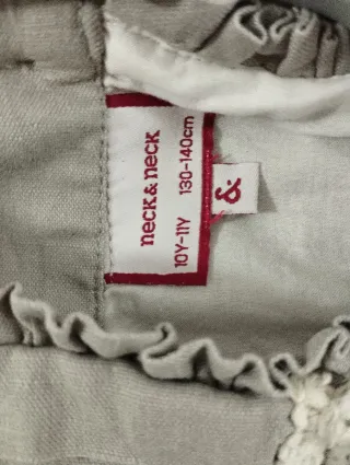 Vestido niña gris detalles, neck and neck 10/11