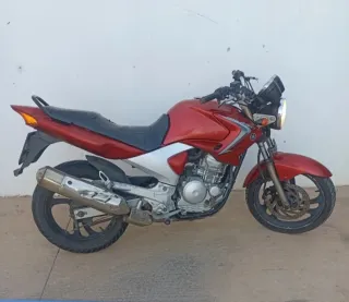 YAMAHA YBR 250cc
