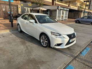 Lexus IS 2015