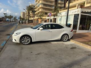 Lexus IS 2015
